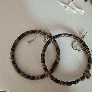 Gold & Black Hoops